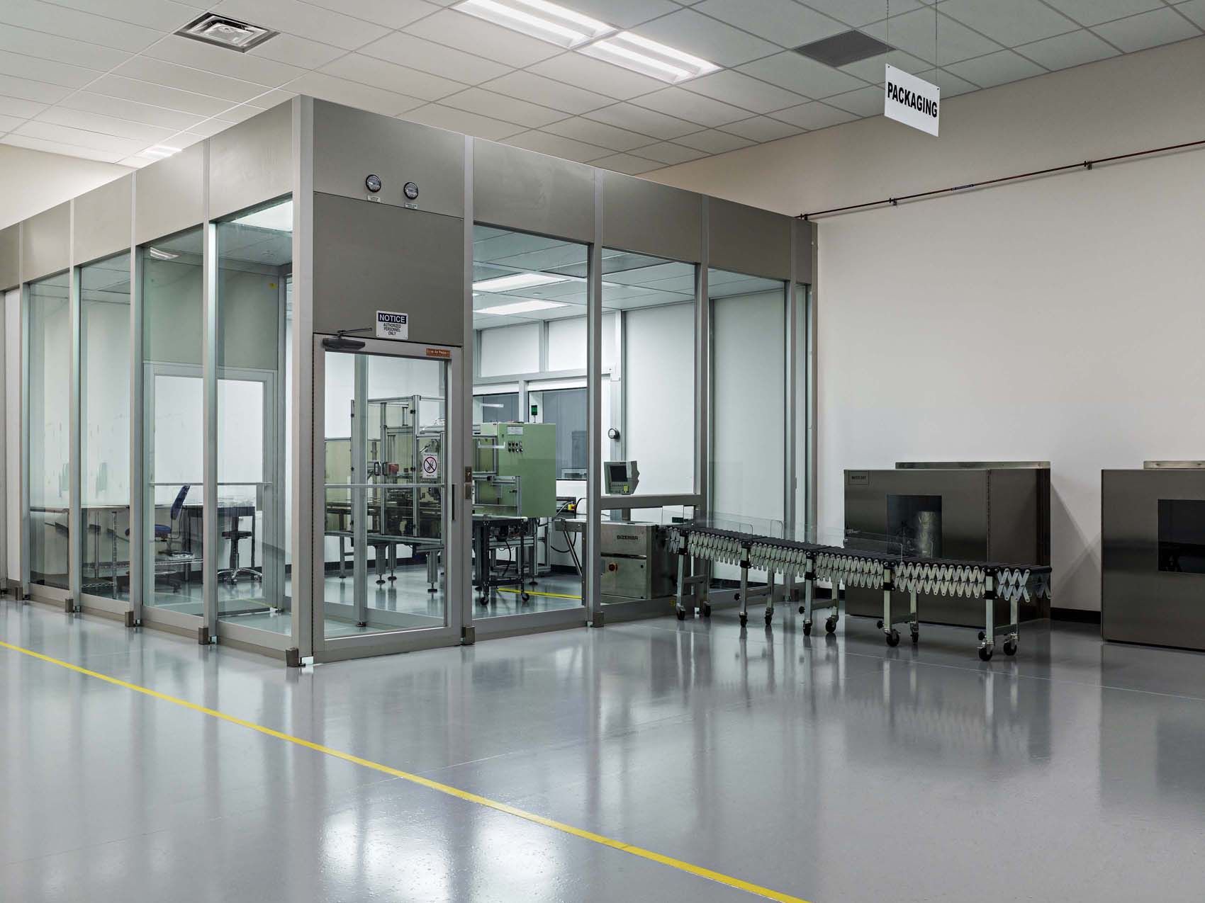 Cleanroom & Staging